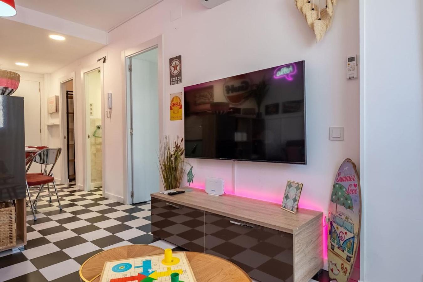 American Dinner At The Appartement Salou